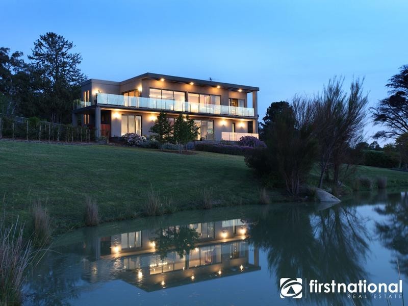 195 Split Rock Road, Beaconsfield Upper VIC 3808