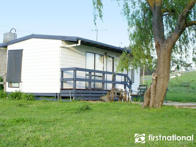 340 Pakenham Rd, Pakenham VIC 3810