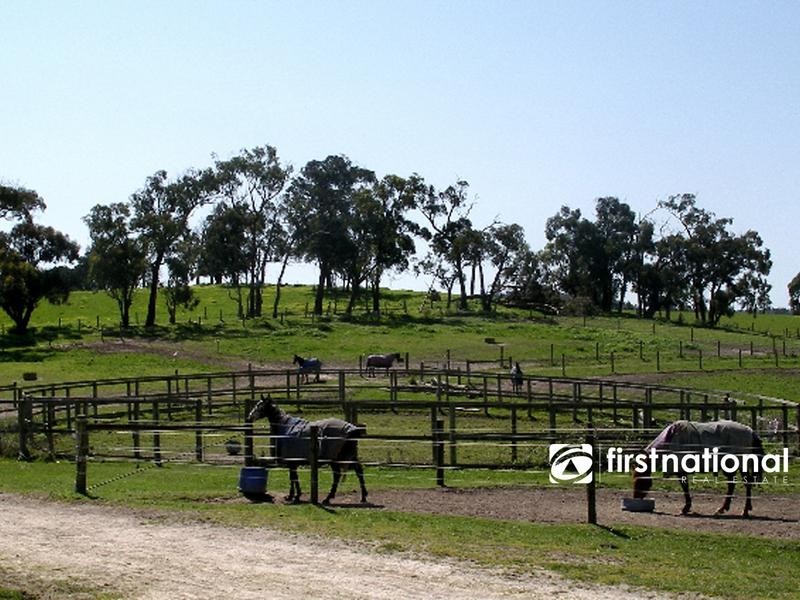 340 Pakenham Rd, Pakenham VIC 3810