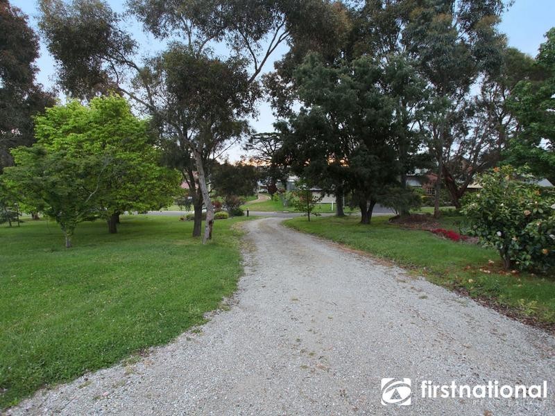 12 Aranmore Crescent, Narre Warren North VIC 3804