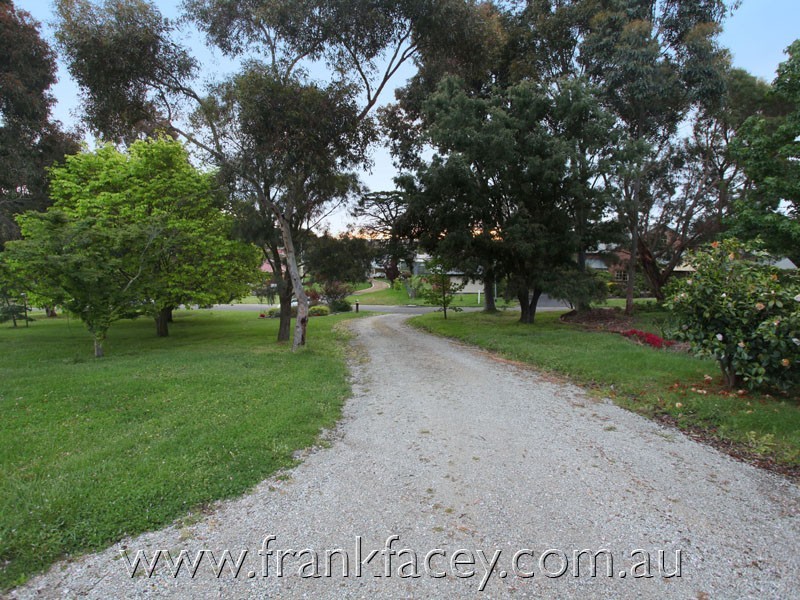 12 Aranmore Crescent, Narre Warren North VIC 3804
