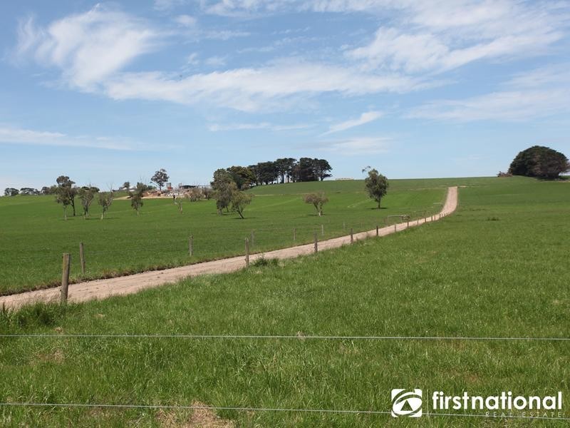 4 Middleton Road, Labertouche VIC 3816