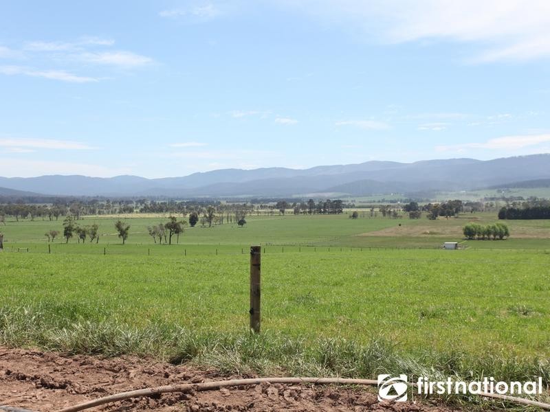 4 Middleton Road, Labertouche VIC 3816