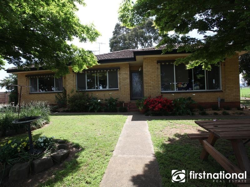 4 Middleton Road, Labertouche VIC 3816