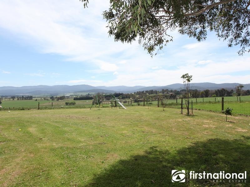 4 Middleton Road, Labertouche VIC 3816