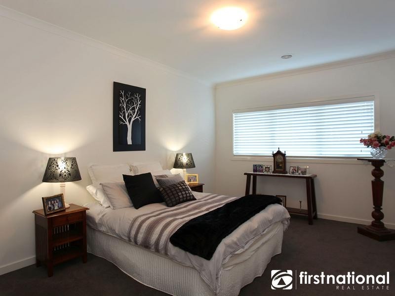 15 Chase Boulevard, Berwick VIC 3806