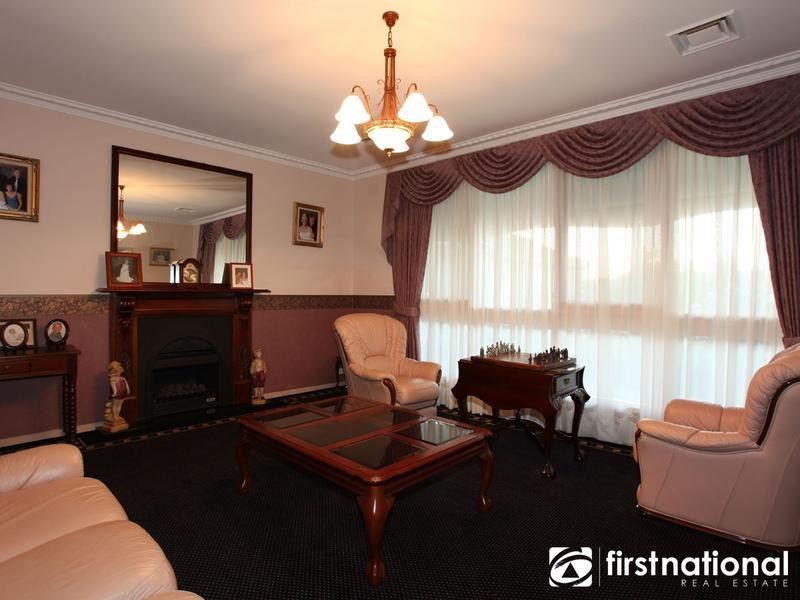 4 Miller Street, Berwick VIC 3806