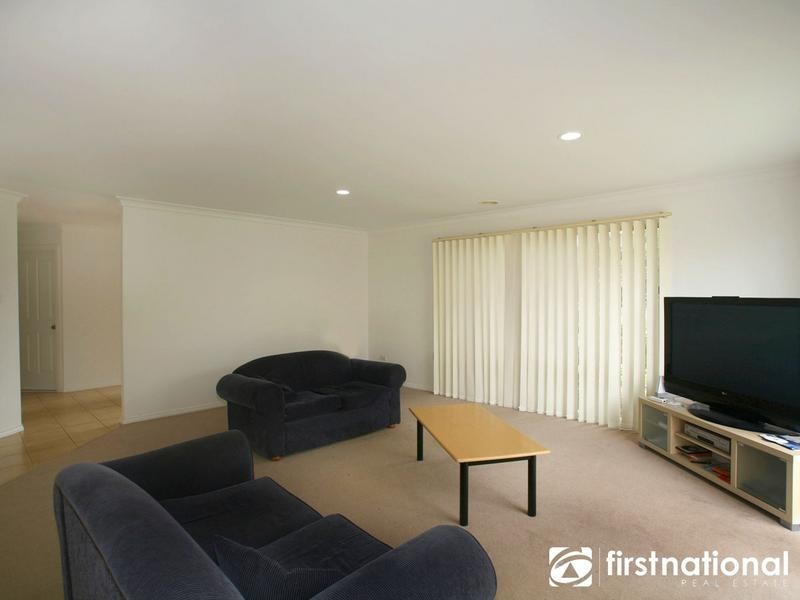 6 Castle Court, Beaconsfield VIC 3807