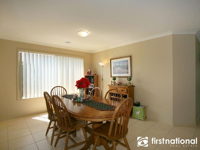 36 Meadowlands Way, Berwick VIC 3806