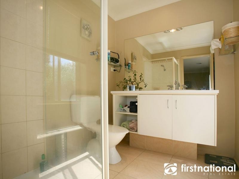 36 Meadowlands Way, Berwick VIC 3806
