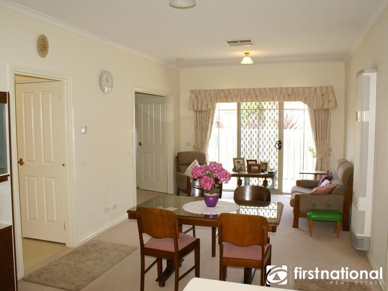 12/21-25 Parkhill Drive, Berwick VIC 3806