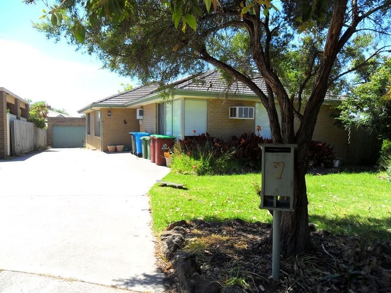 7 Prairie Court, Narre Warren VIC 3805