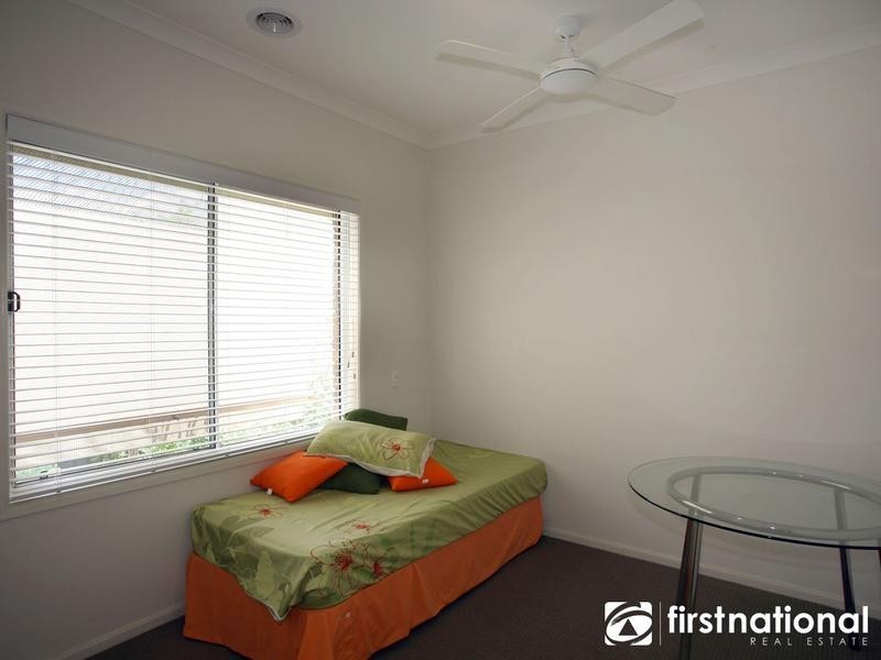 14 Downing Square, Pakenham VIC 3810