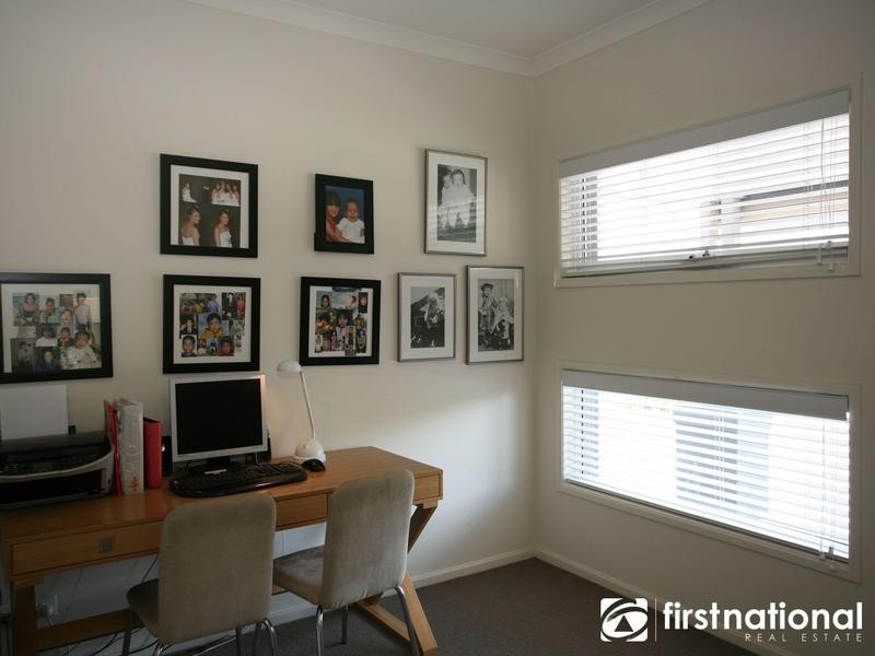 14 Downing Square, Pakenham VIC 3810