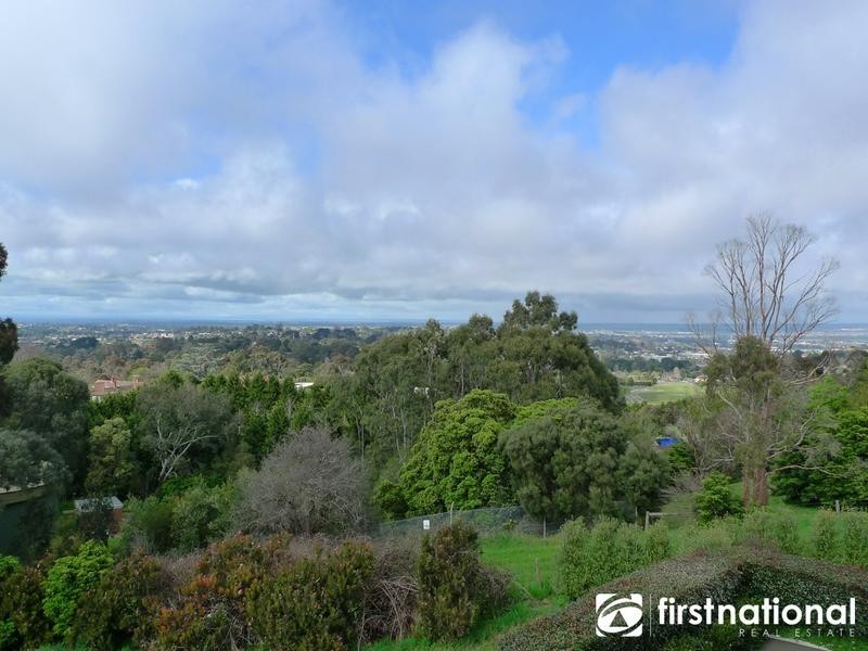 93 Beaumont Road, Berwick VIC 3806