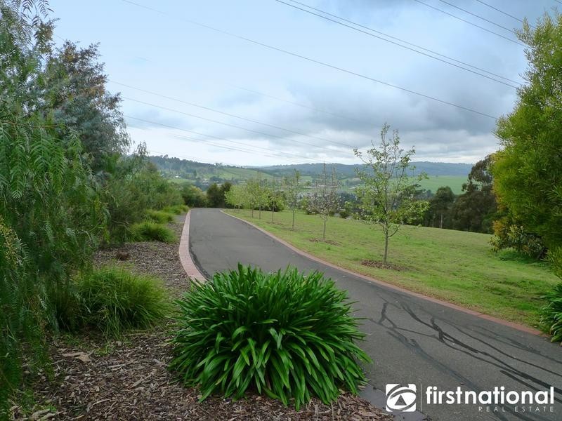 93 Beaumont Road, Berwick VIC 3806