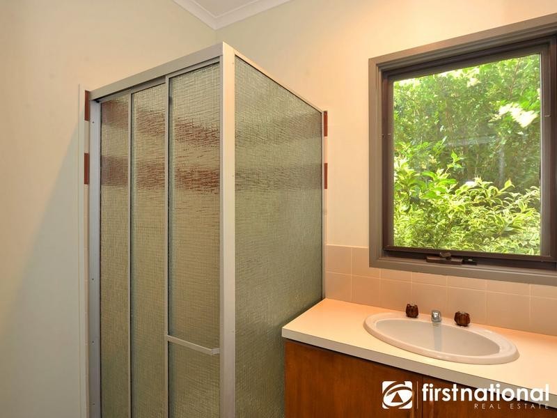 102 Blumm Rd, Belgrave South VIC 3160