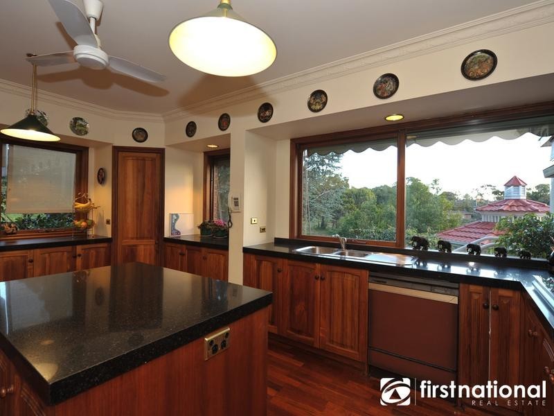 12 Inglis Road, Berwick VIC 3806