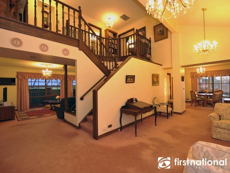 12 Inglis Road, Berwick VIC 3806