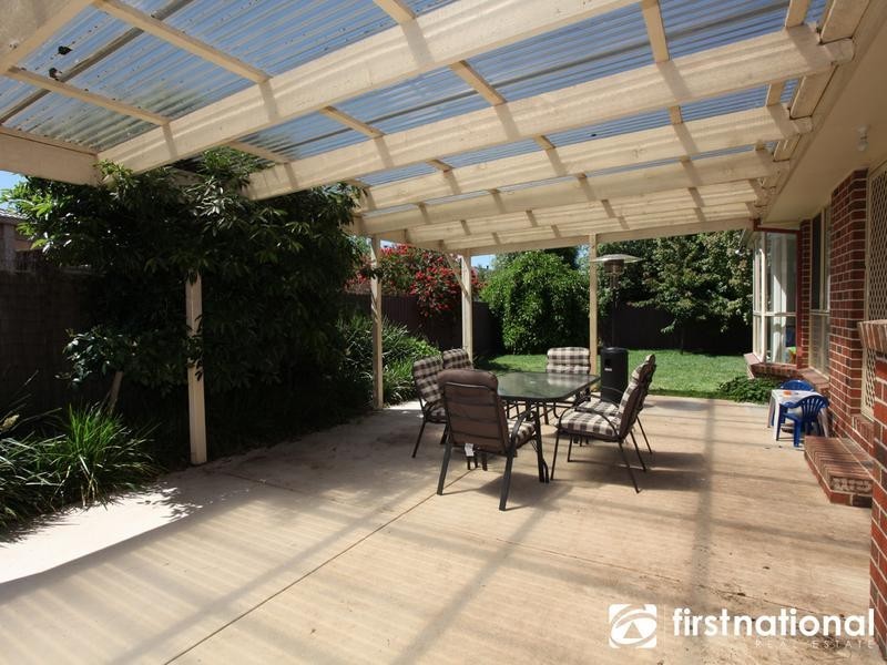 11 Milparinka Way, Berwick VIC 3806