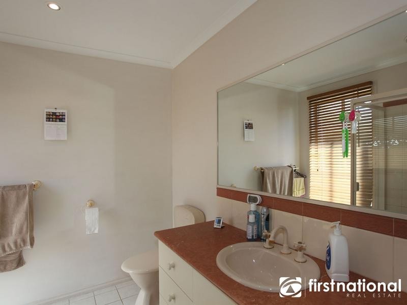 11 Milparinka Way, Berwick VIC 3806