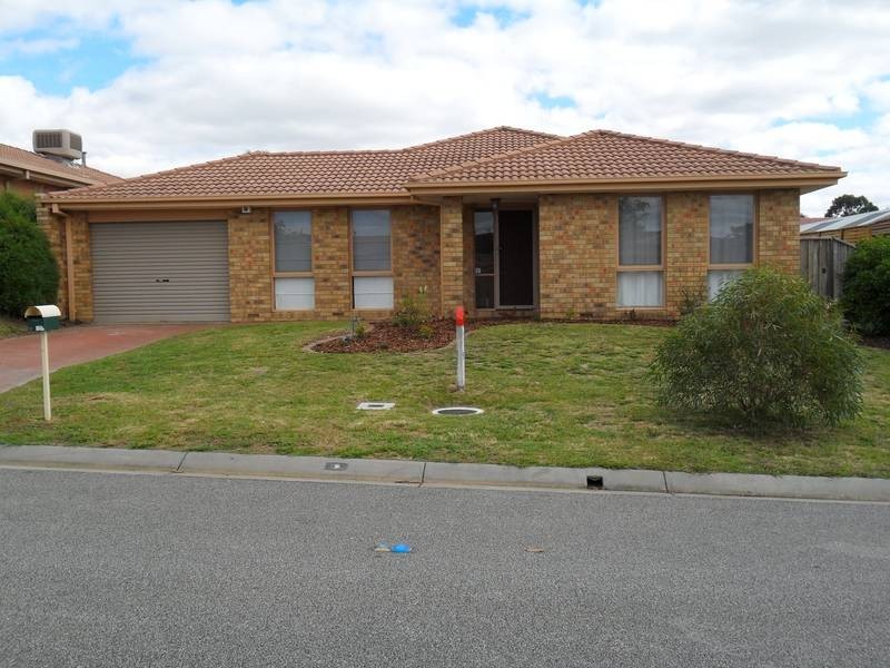 12 Waverley Close, Narre Warren VIC 3805