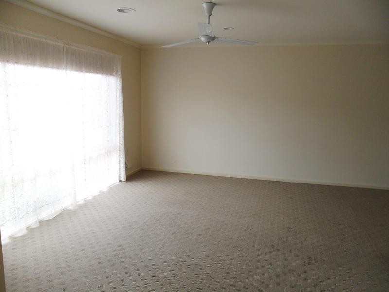 1/16 Appleton Court, Narre Warren South VIC 3805