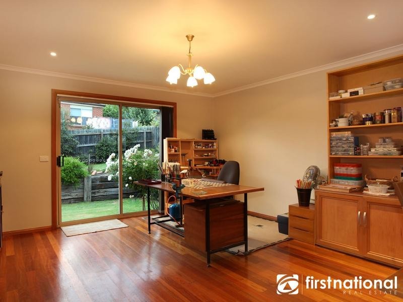 13 Glendale Crescent, Berwick VIC 3806