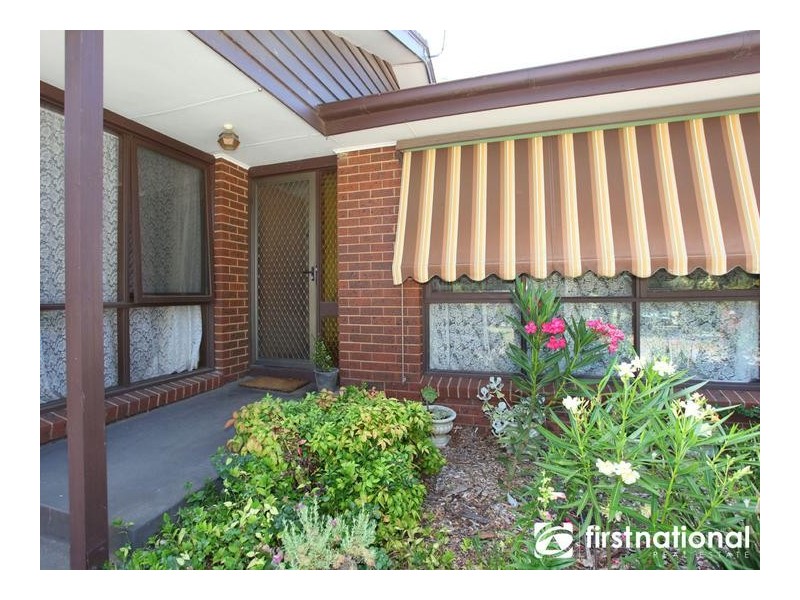 2/31 Peel Street, Berwick VIC 3806