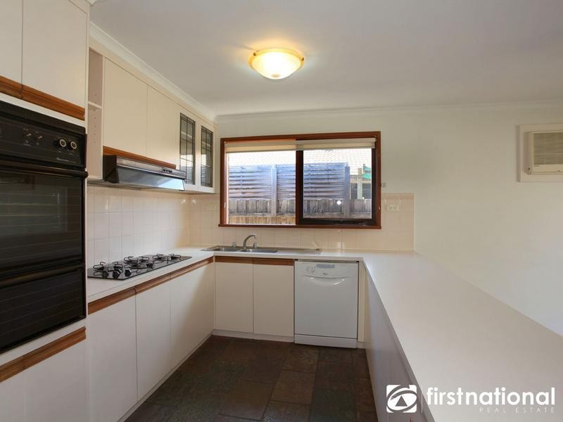 17 Lexcen Close, Berwick VIC 3806