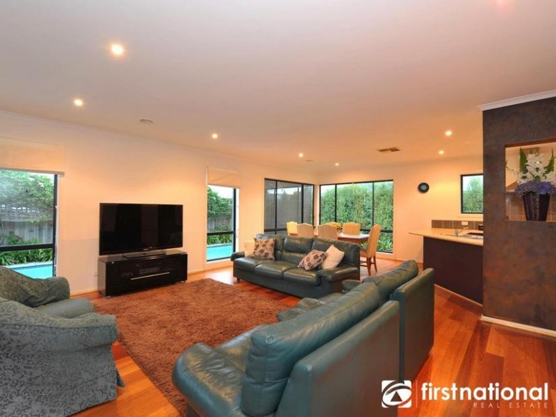 13 Viewbank Rise, Beaconsfield VIC 3807