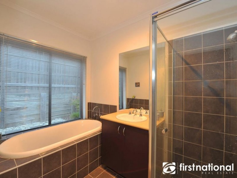 13 Viewbank Rise, Beaconsfield VIC 3807