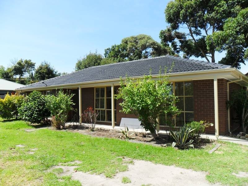 1 Sylvia Road, Beaconsfield VIC 3807