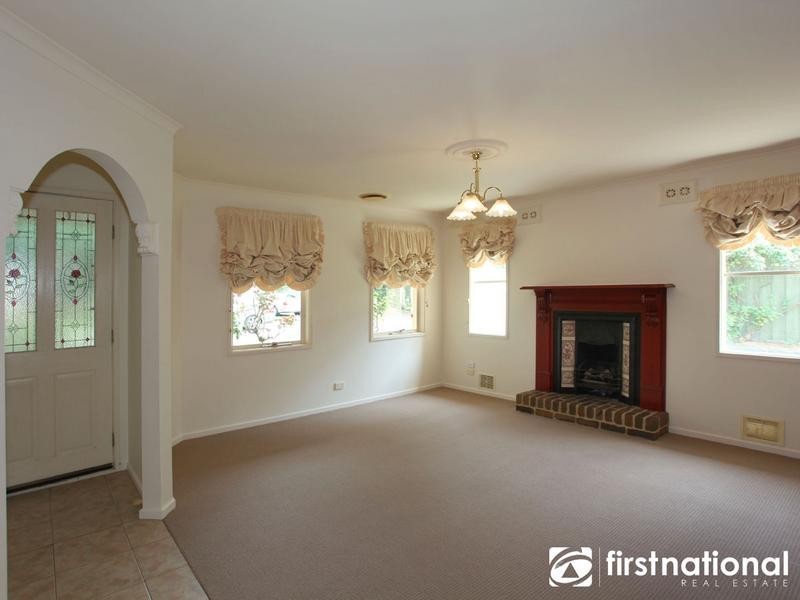 5 Magdalena Place, Berwick VIC 3806