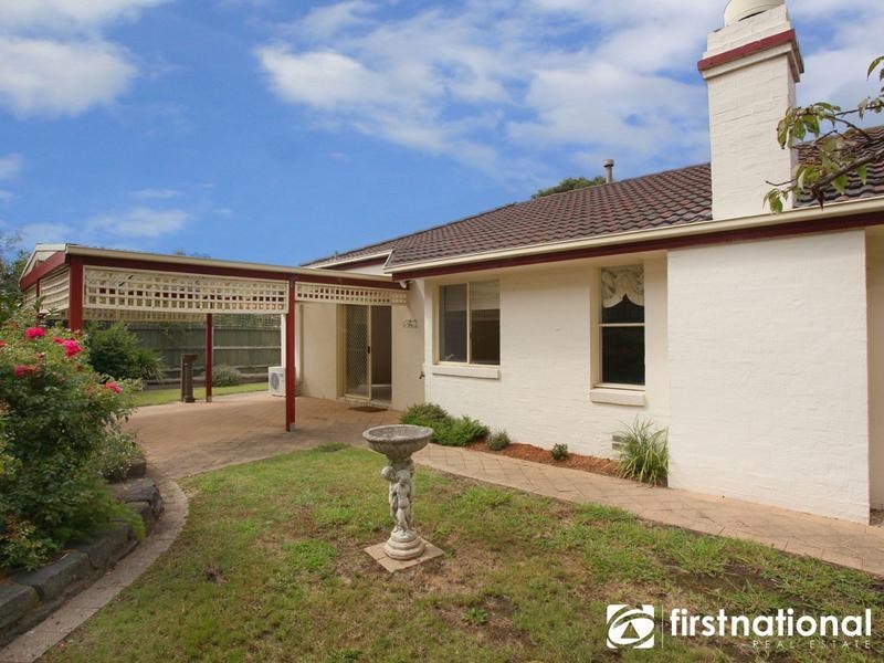 5 Magdalena Place, Berwick VIC 3806