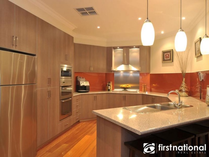 1 Balfour Court, Berwick VIC 3806