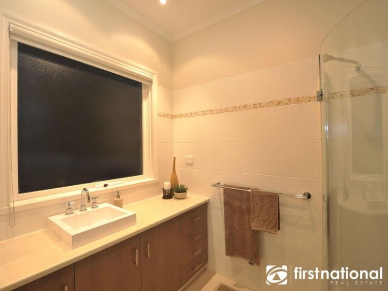 1 Balfour Court, Berwick VIC 3806