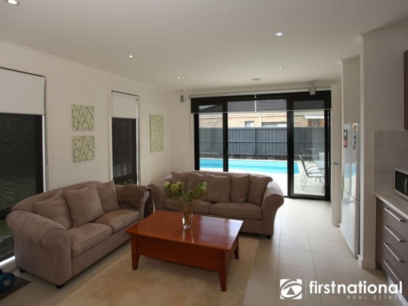 4 Canberra Avenue, Berwick VIC 3806