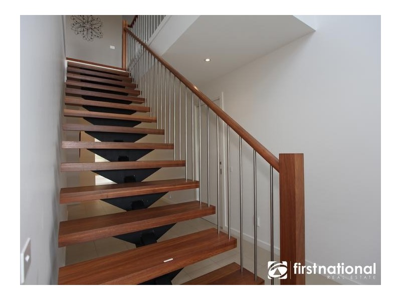 4 Canberra Avenue, Berwick VIC 3806