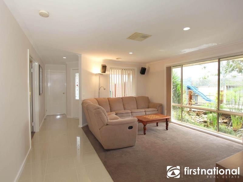 14 Wintersun Road, Berwick VIC 3806