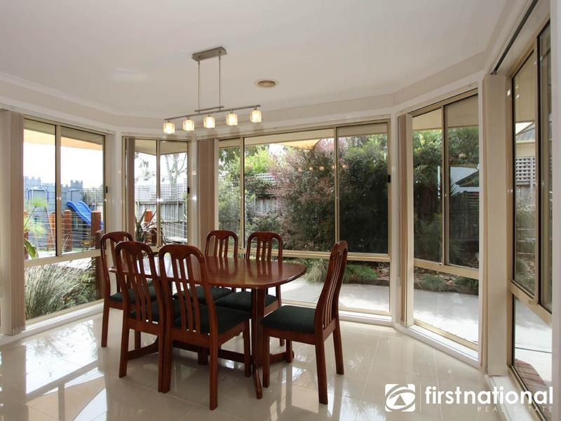 14 Wintersun Road, Berwick VIC 3806