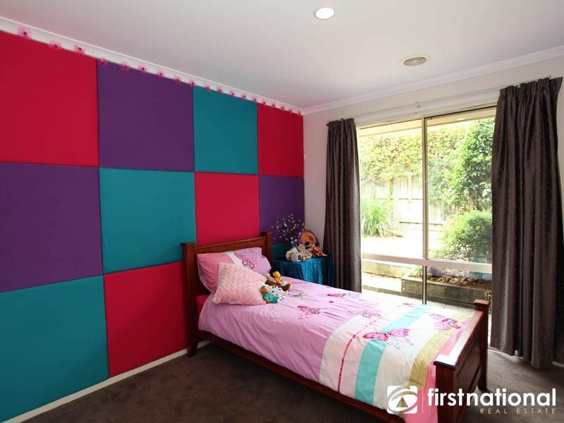 14 Wintersun Road, Berwick VIC 3806