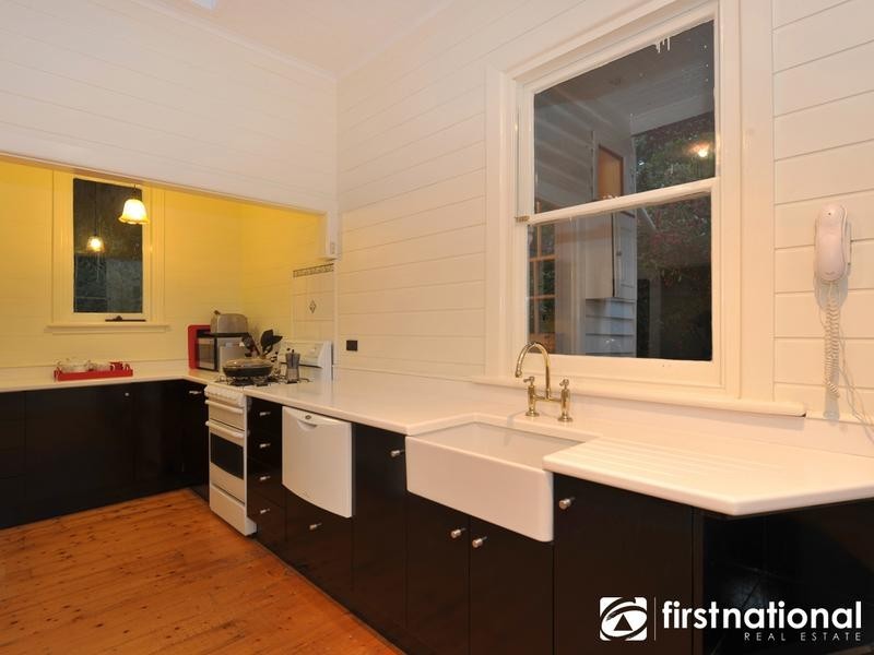 20 Huxtable Rd, Pakenham Upper VIC 3810