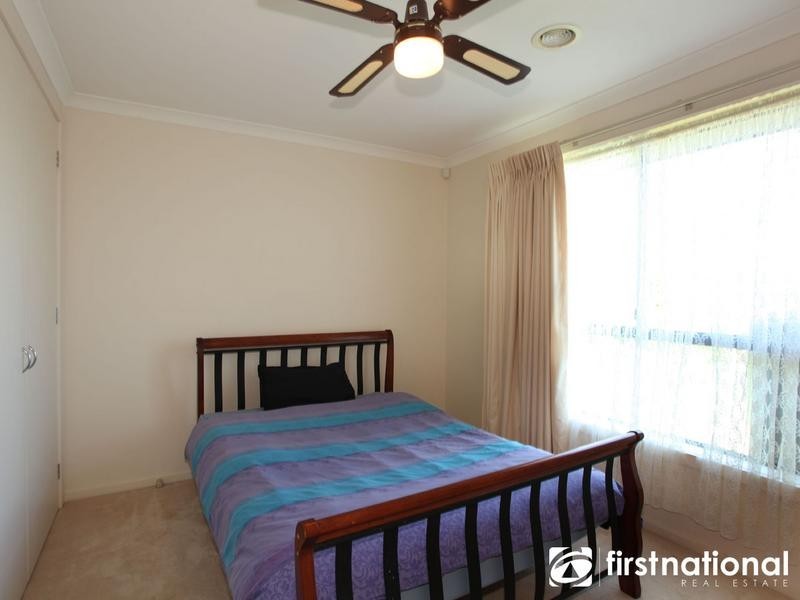 38 Earlsfield Drive, Berwick VIC 3806