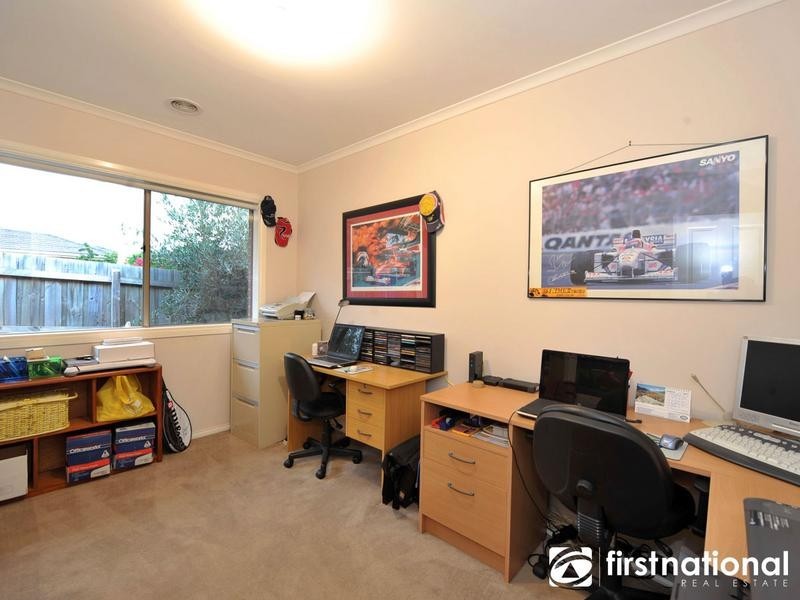 2 Milparinka Way, Berwick VIC 3806