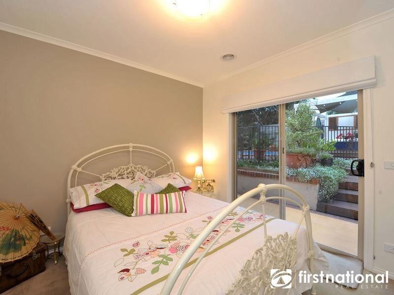2 Milparinka Way, Berwick VIC 3806