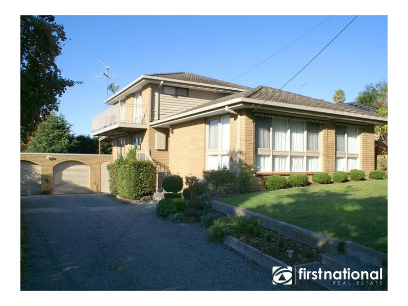 10 Russel Avenue, Berwick VIC 3806