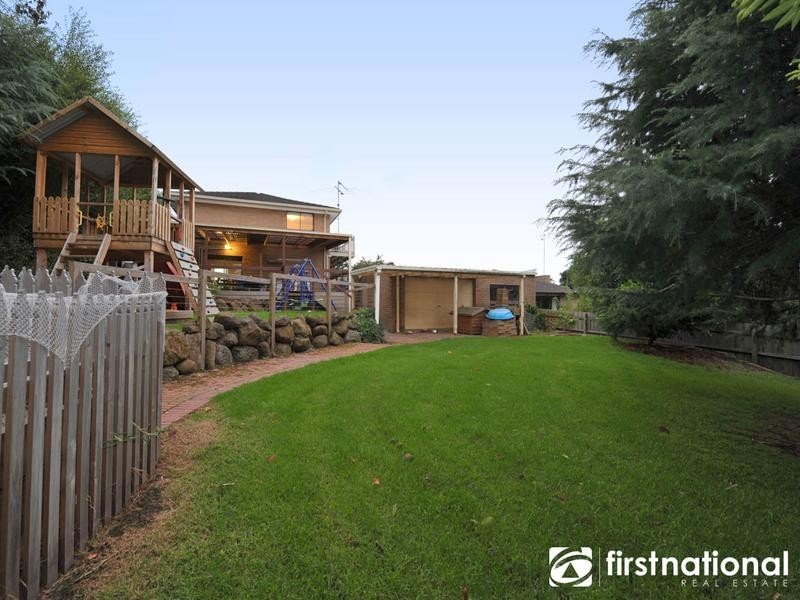 10 Russel Avenue, Berwick VIC 3806