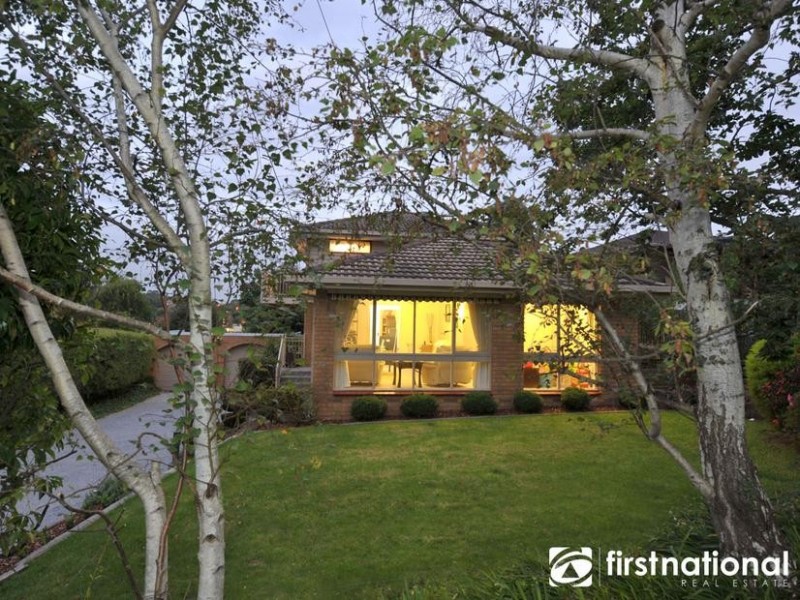 10 Russel Avenue, Berwick VIC 3806