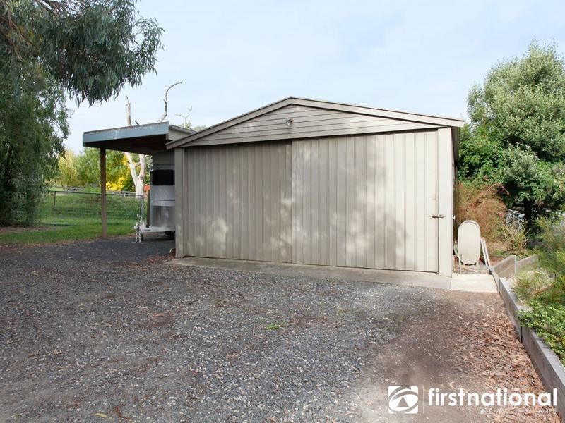 4 Mountain Flat Road, Narre Warren East VIC 3804